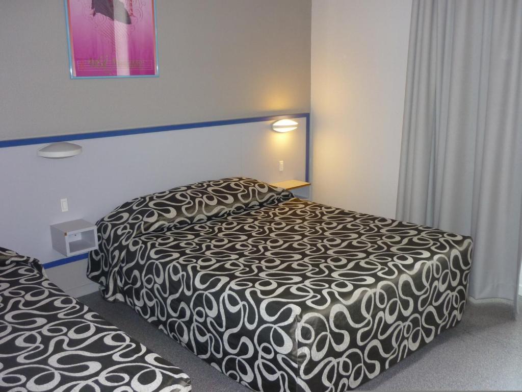 Hotel Entre 2 Mers Proche Bordeaux Carbon-Blanc Rum bild